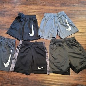 Nike shorts size 4/4t